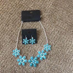 GORGEOUS Jewelry Set!